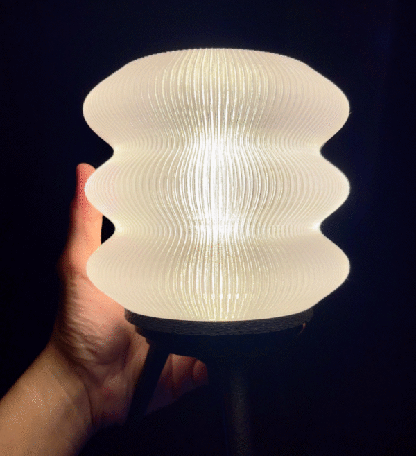 3D Printed Desk Lamp