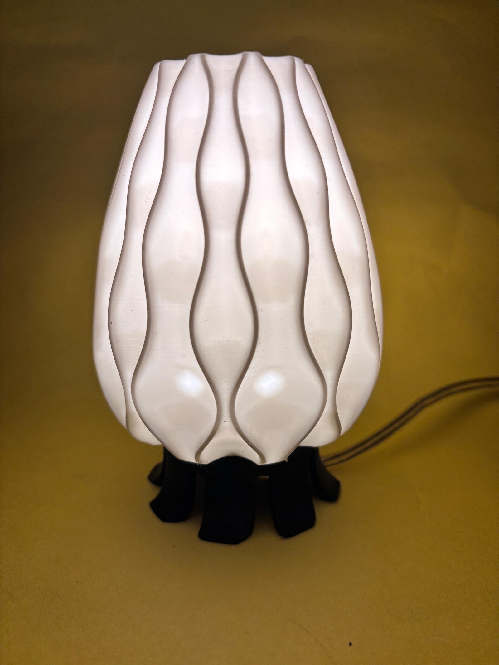 WaveLite Mini β Eco-Friendly Lamp - Image 5