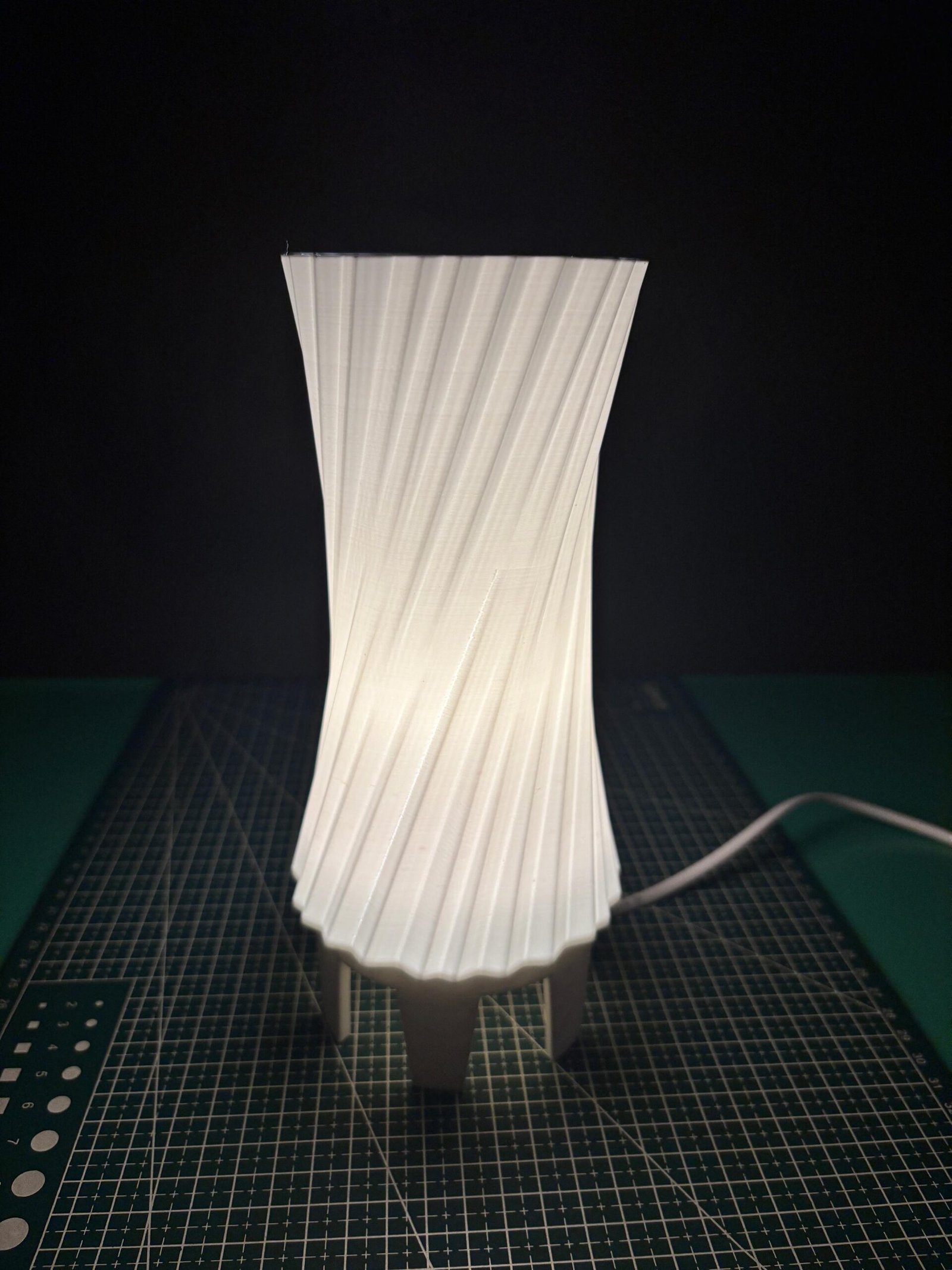 Glassy 3D Printed Lamp – Designed & Made in Goa