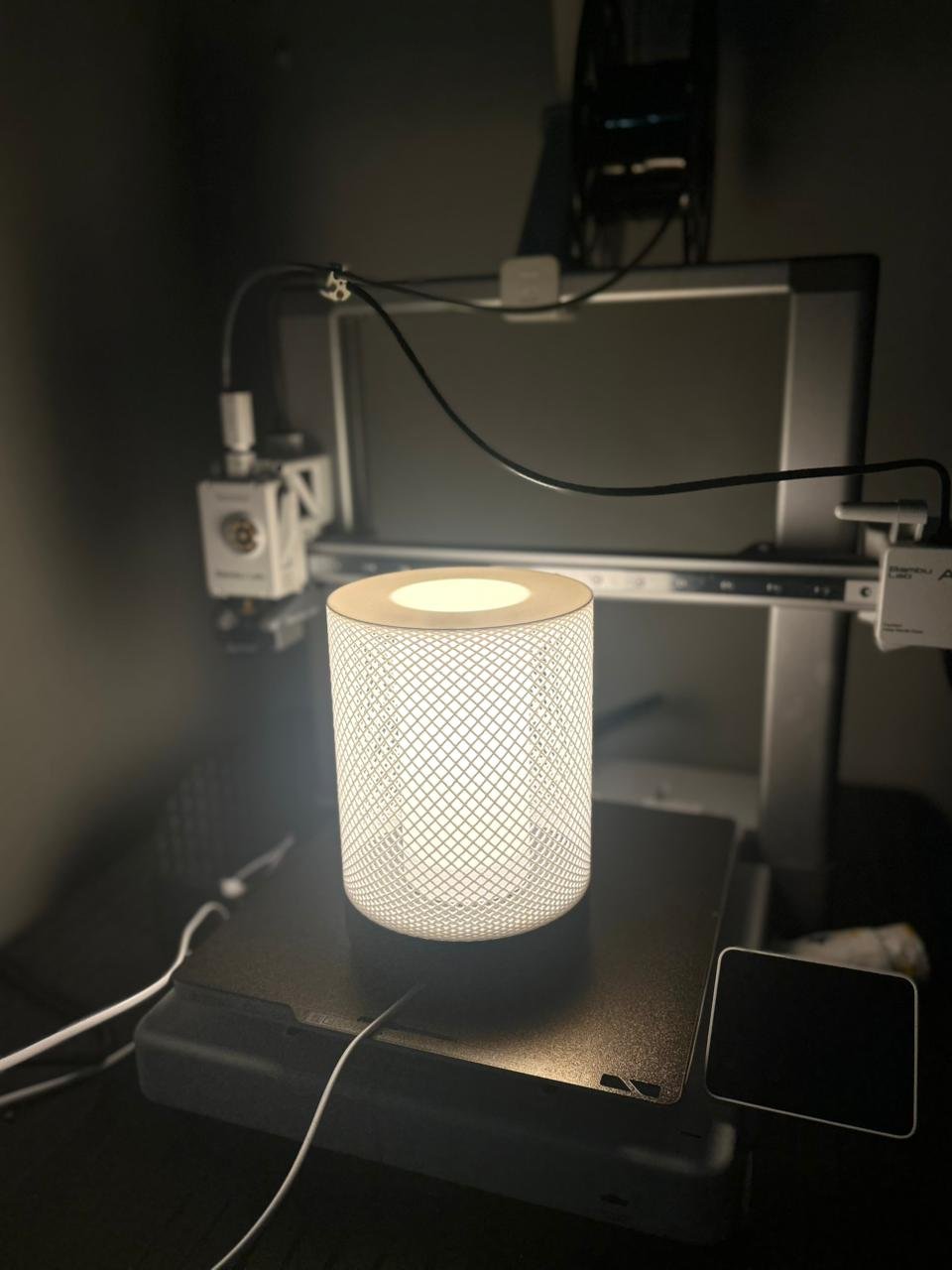 MeshAura – 3D Printed Ambient Lamp - Image 2